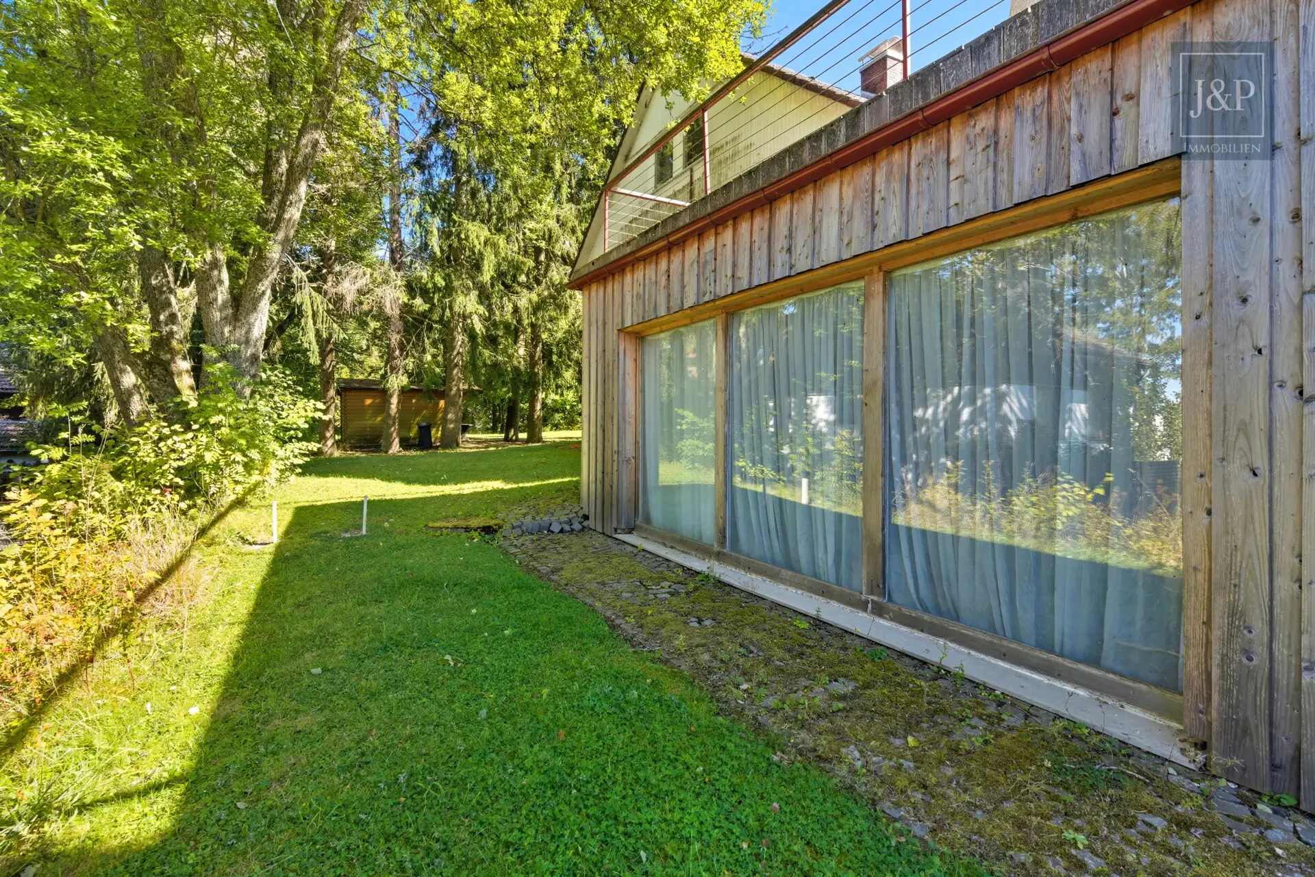 Sonnige Lage auf der Hegewiese. Großes Anwesen mit altem Baumbestand + Ausbaureserve (ZFH/EFH) - Garten