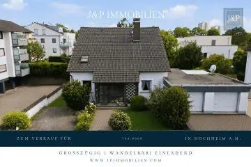 Großzügiges Einfamilienhaus mit Einliegerwohnung, Wintergarten & Doppelgarage in Hochheim, 65239 Hochheim am Main, Einfamilienhaus